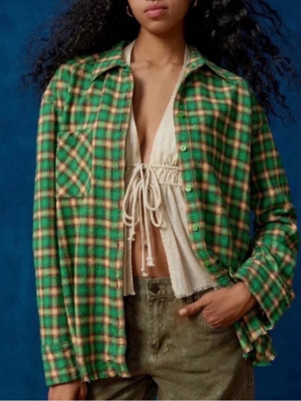 BDG Urban Outfitters Brixton Green Plaid Flannel Shirt with Raw Hem. Small